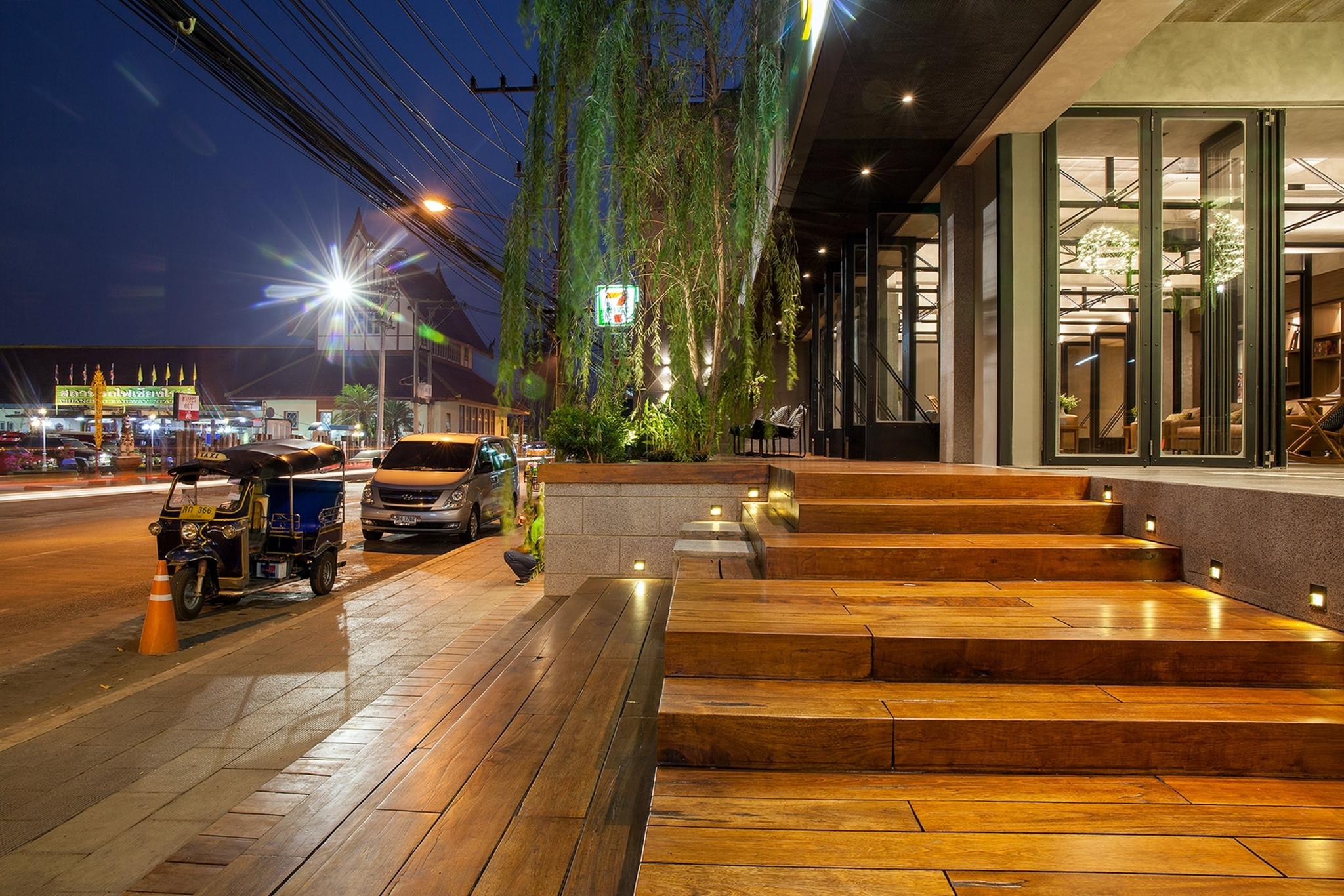 Bossotel Chiang Mai Ngoại thất bức ảnh
